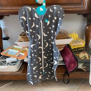 Love to Dream Gray Sleep Sack with White Stars and Moons